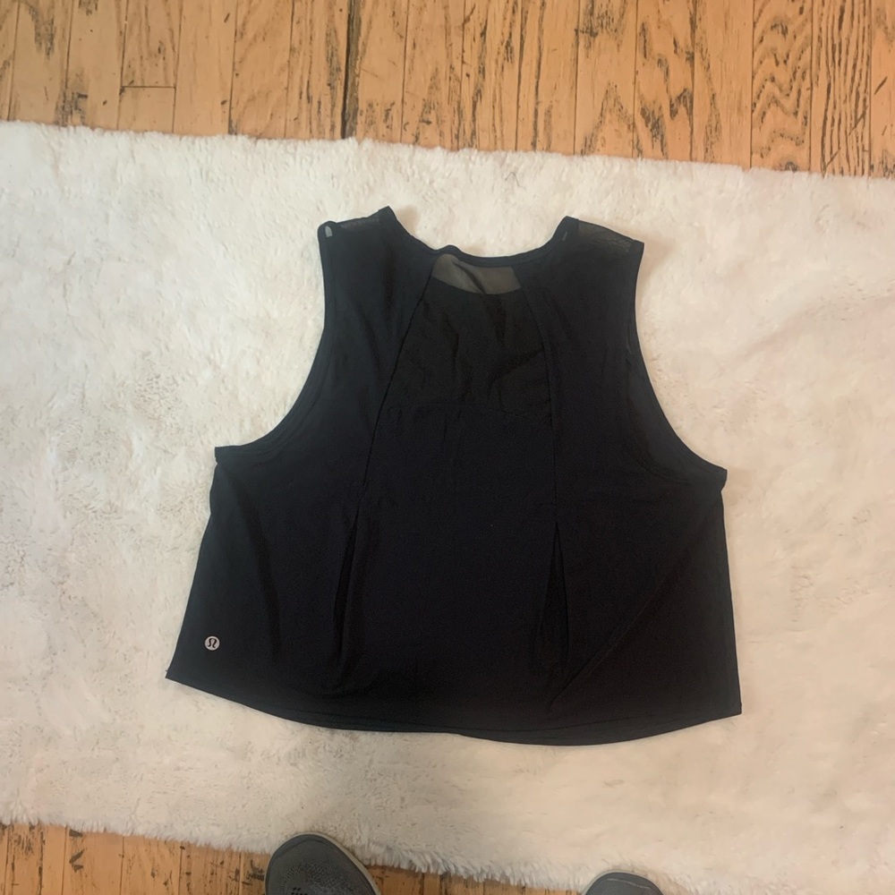 4 Short Sleeve Top Black, red and púrpura - Picture 4 of 8
